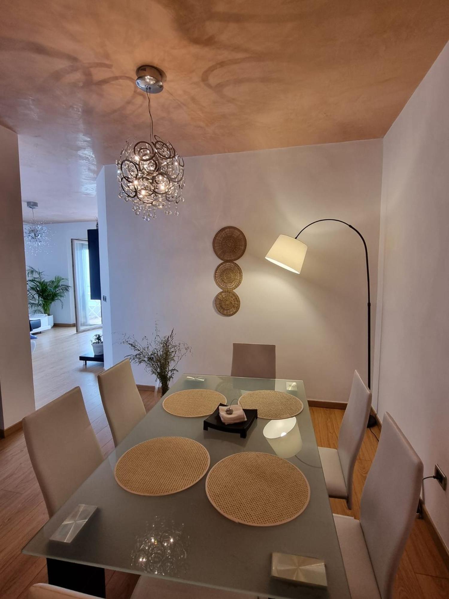 Lovely Seaview - 70m From - Free Parking Garage Sarandë