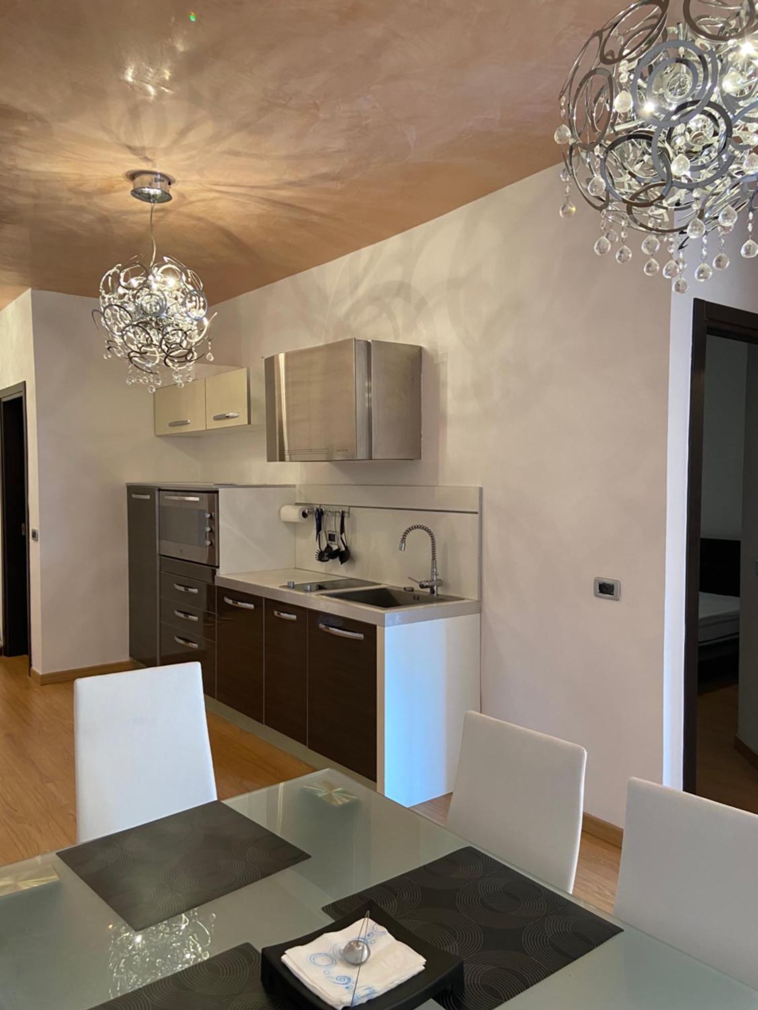 Lovely Seaview - 70m From - Free Parking Garage *